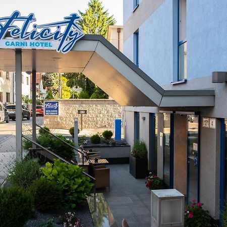 Felicity Garni Hotel Bratislava Exterior photo